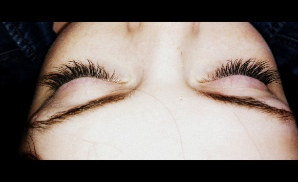 (After) Permanent False Lashes - Maura